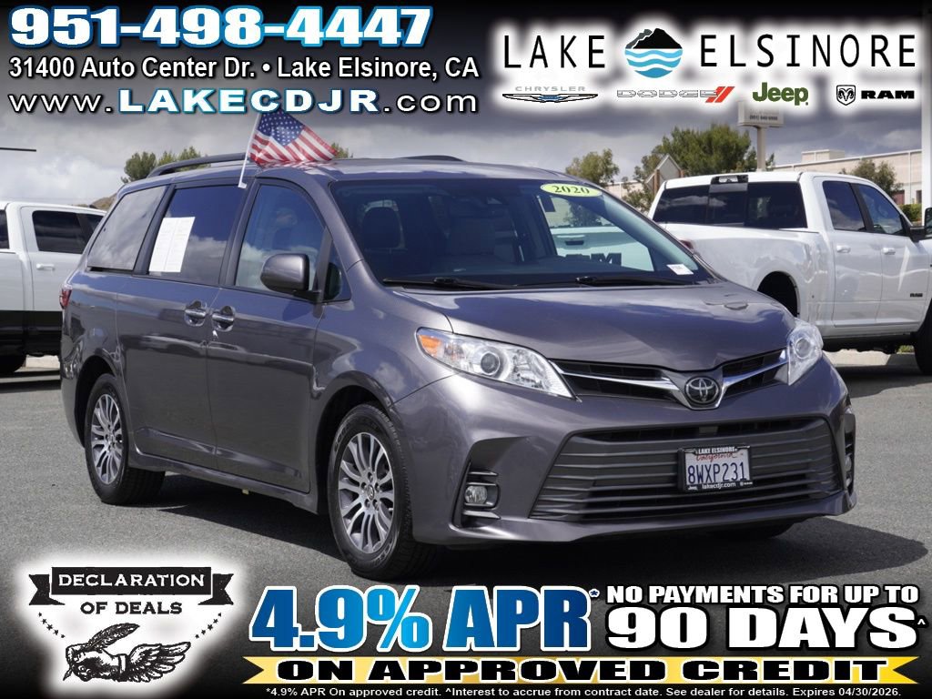 Used 2020 Toyota Sienna XLE image 1