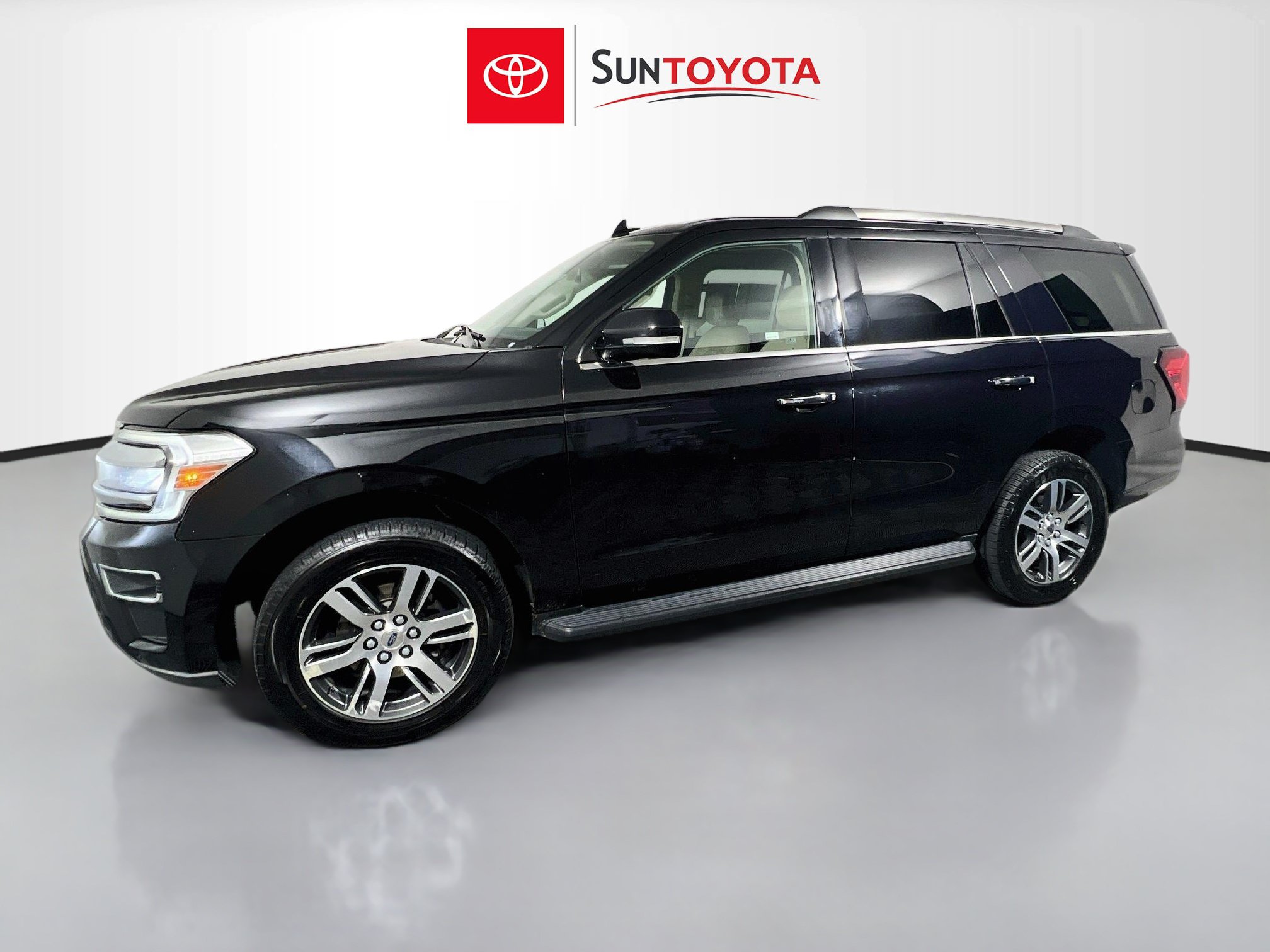 Used 2024 Ford Expedition Limited AWD/4WD image 9