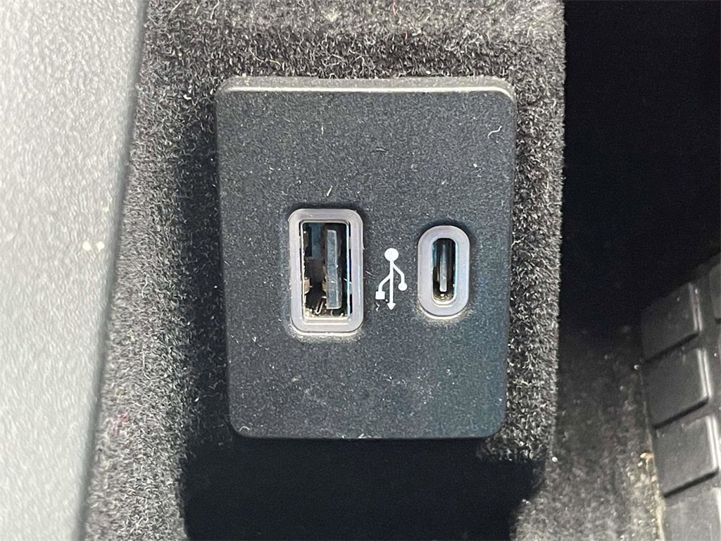 Used 2023 Lincoln Navigator Reserve image 23