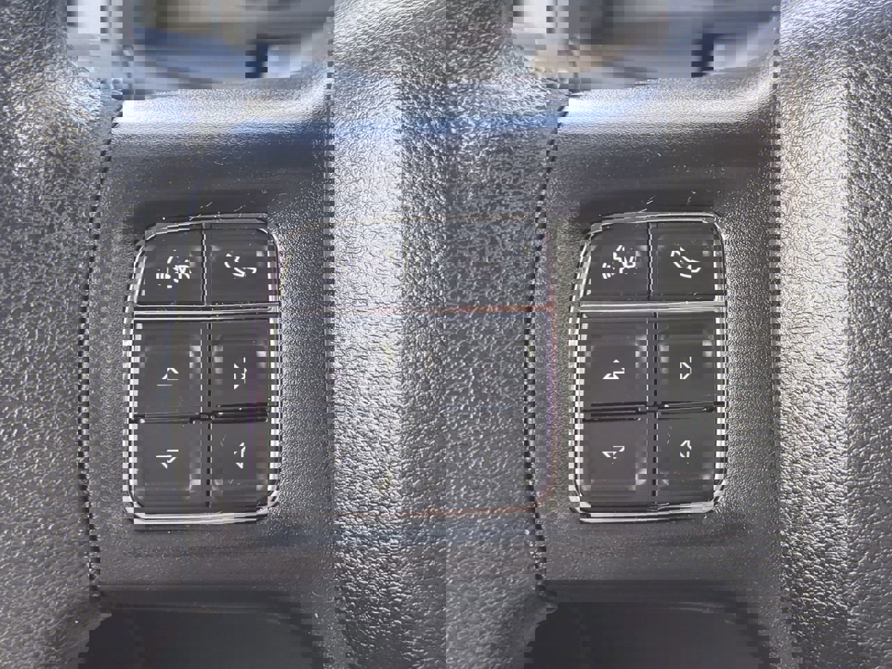 Used 2016 RAM 1500 Express image 19