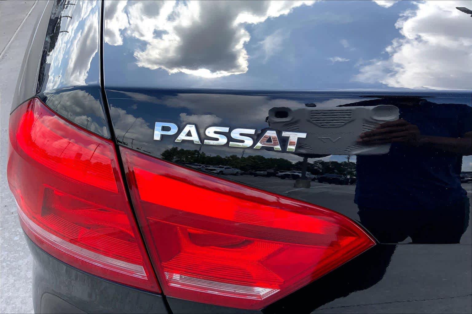 Used 2015 Volkswagen Passat 1.8T S FWD image 10
