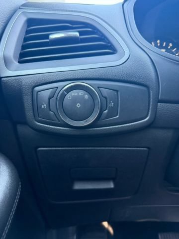 Used 2016 Ford Edge SE AWD/4WD image 21
