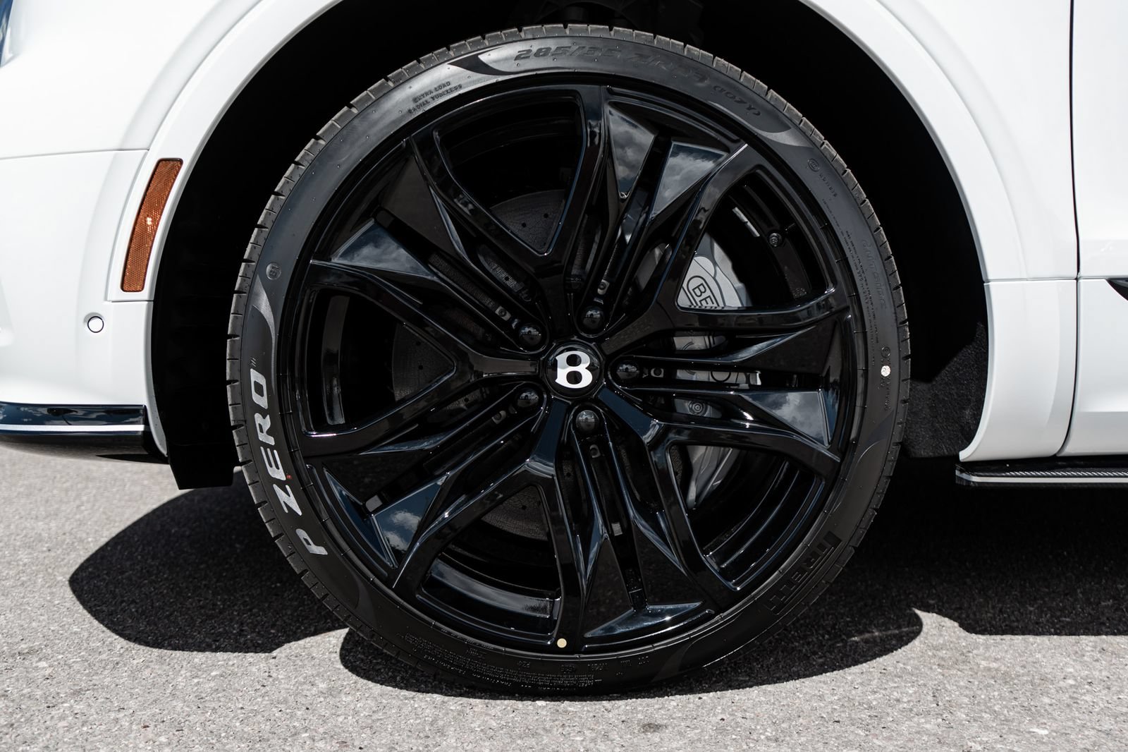 New 2026 Bentley Bentayga Speed AWD/4WD image 6