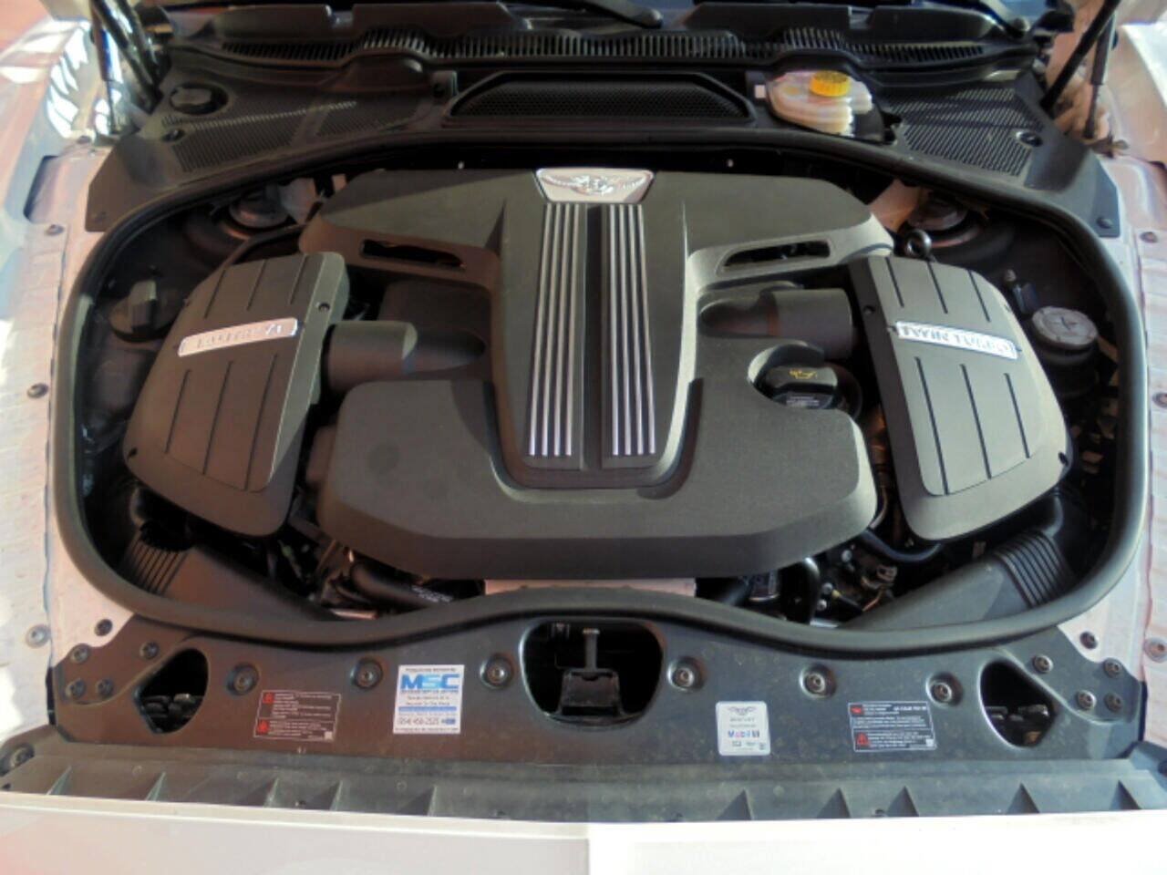 Used 2016 Bentley Flying Spur V8 AWD/4WD image 32