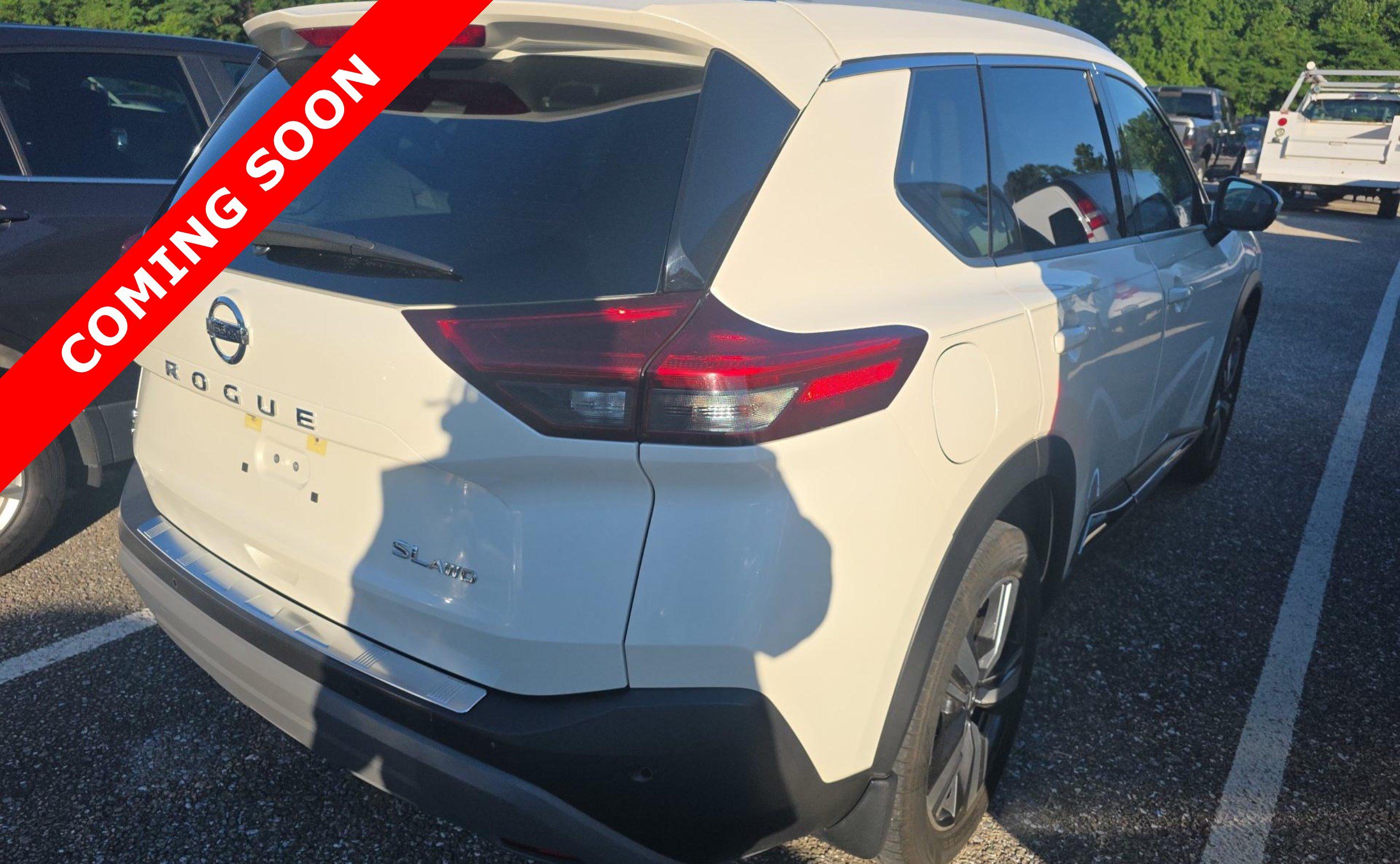 Used 2021 Nissan Rogue SL AWD/4WD image 5