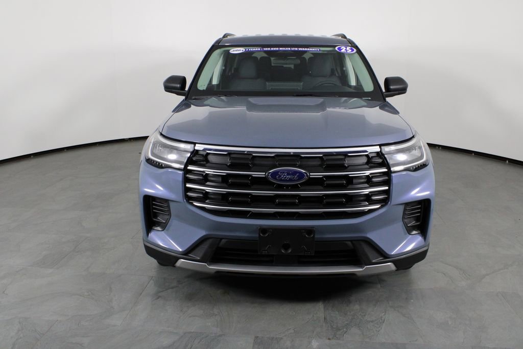 Used 2025 Ford Explorer Active image 11