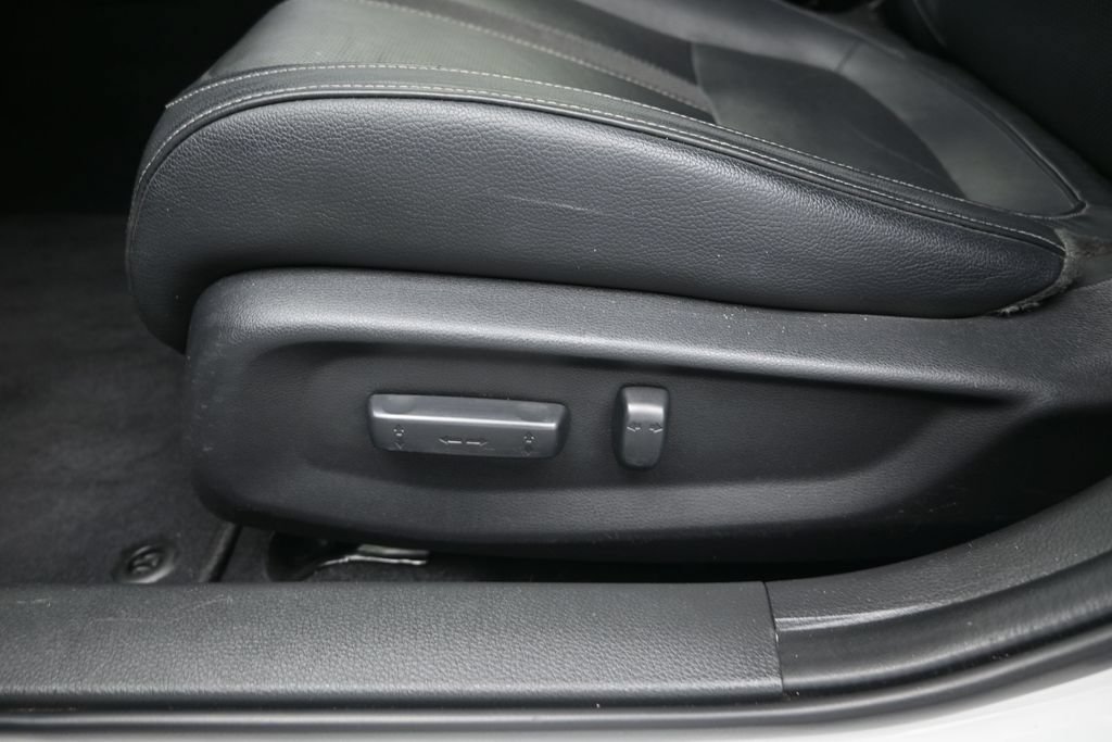 Used 2019 Honda Civic Touring image 21