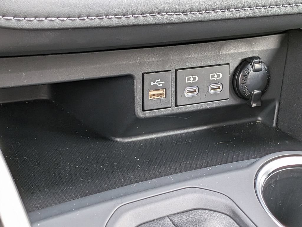 Used 2026 Toyota Highlander XLE AWD/4WD image 28