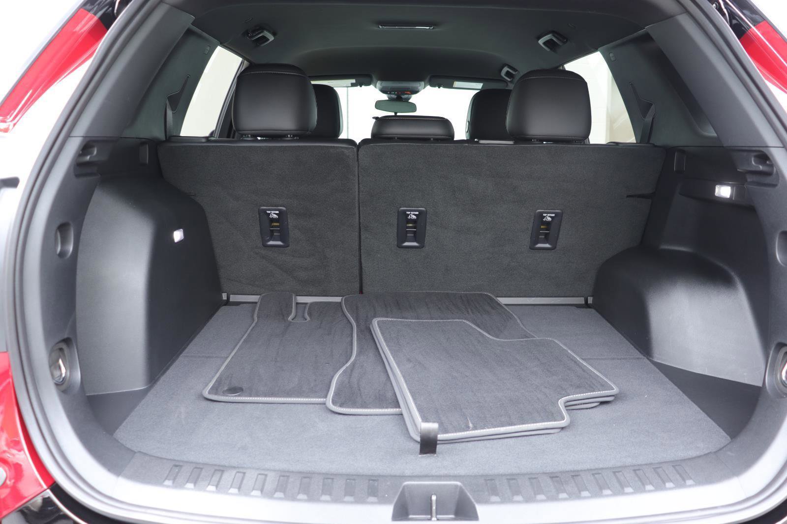 Used 2026 GMC Terrain AT4 image 18