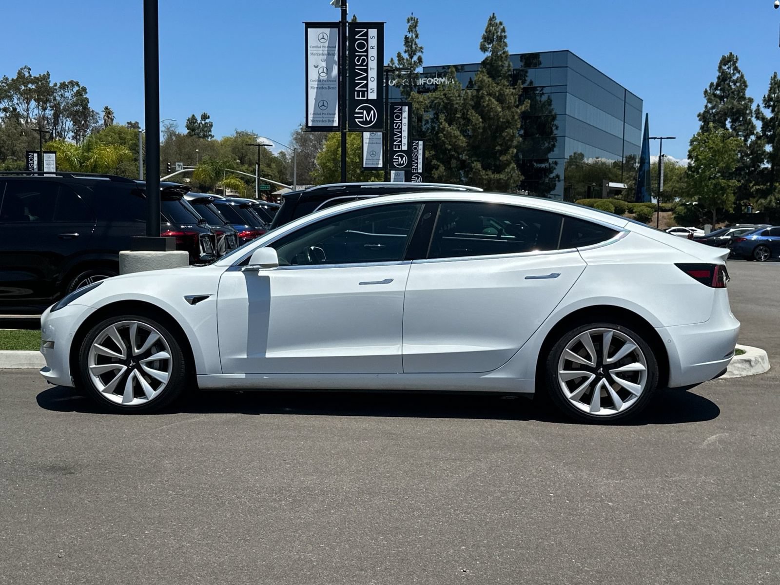 Used 2018 Tesla Model 3 Long Range AWD/4WD image 6