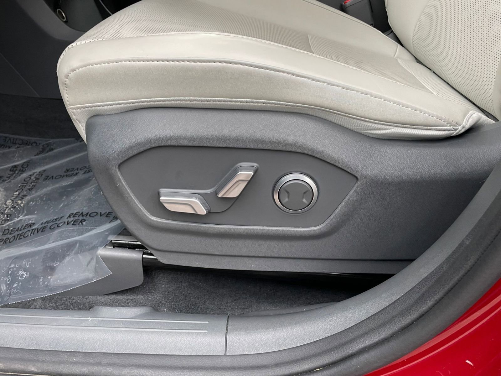 Used 2025 Hyundai Santa Fe SEL image 24