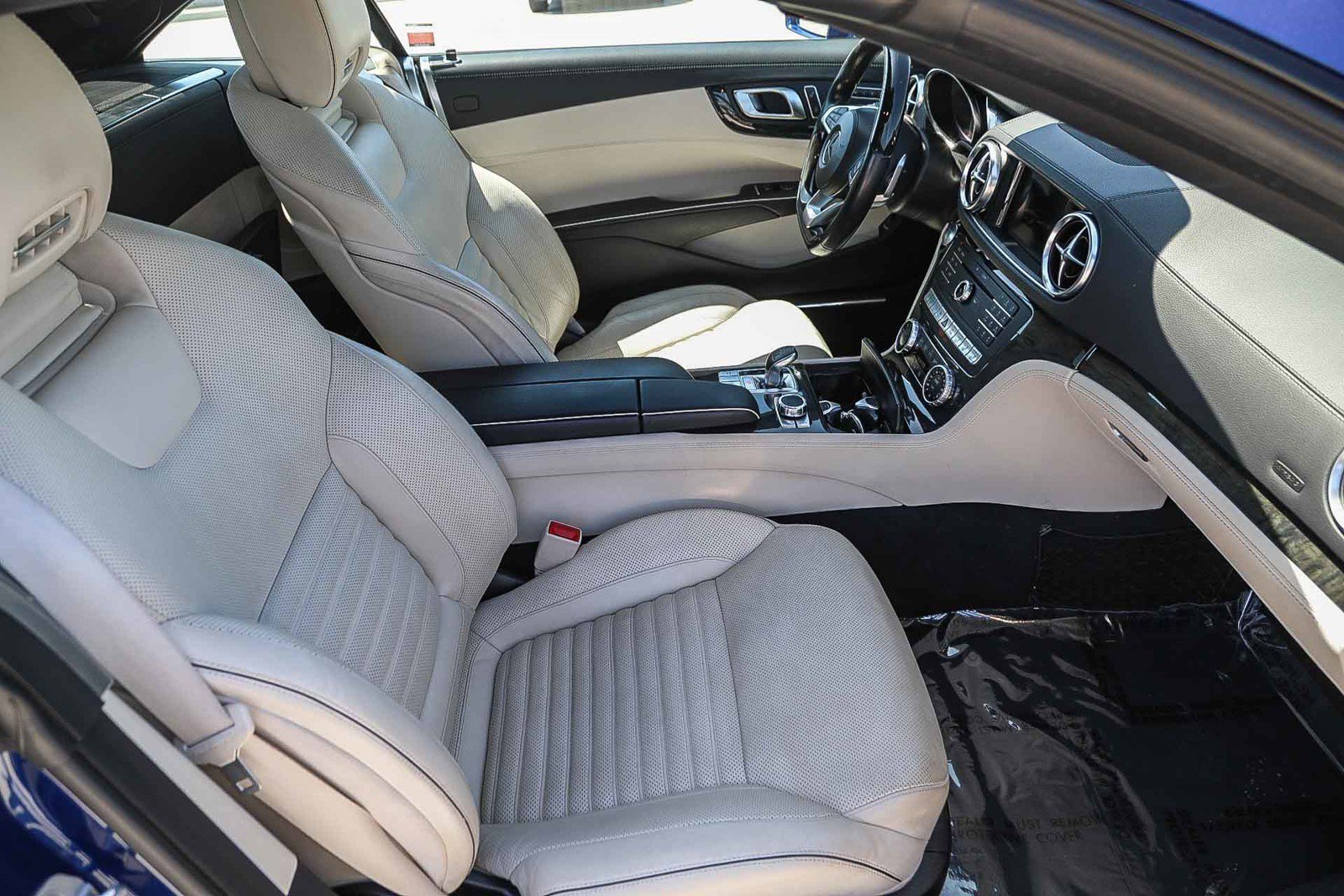 Used 2017 Mercedes-Benz SL 450 image 16