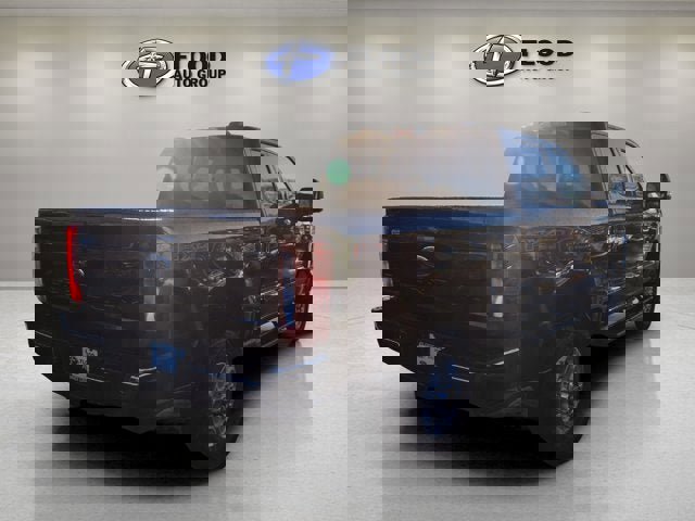 New 2026 Ford F250 XLT w/ FX4 Off-Road Package video 2