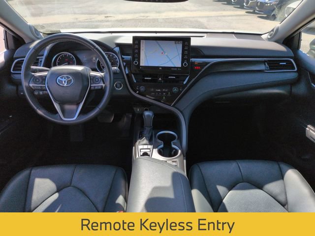 Used 2024 Toyota Camry XLE w/ Navigation Package image 8