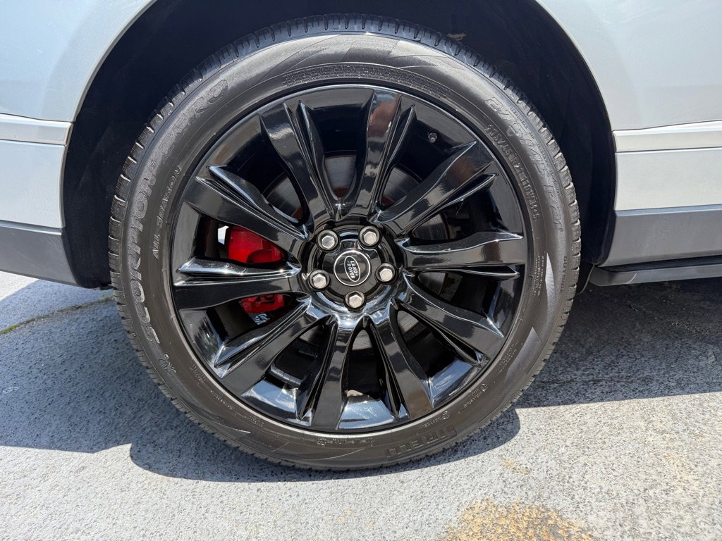 Used 2015 Land Rover Range Rover Supercharged image 22