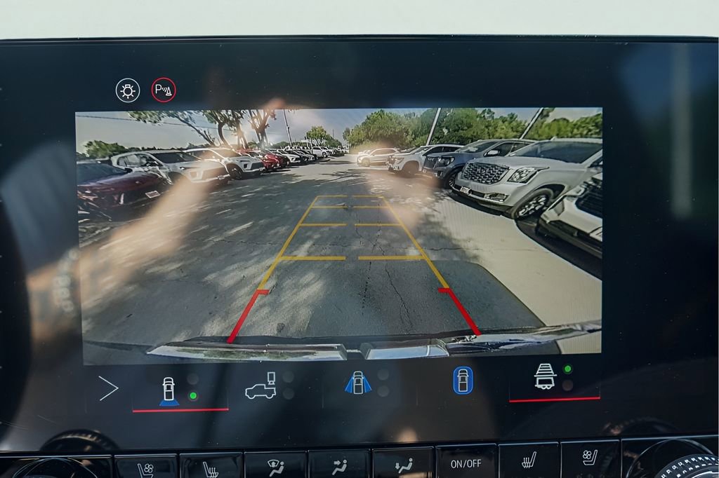 New 2026 GMC Canyon AT4 w/ Technology Plus Package image 12