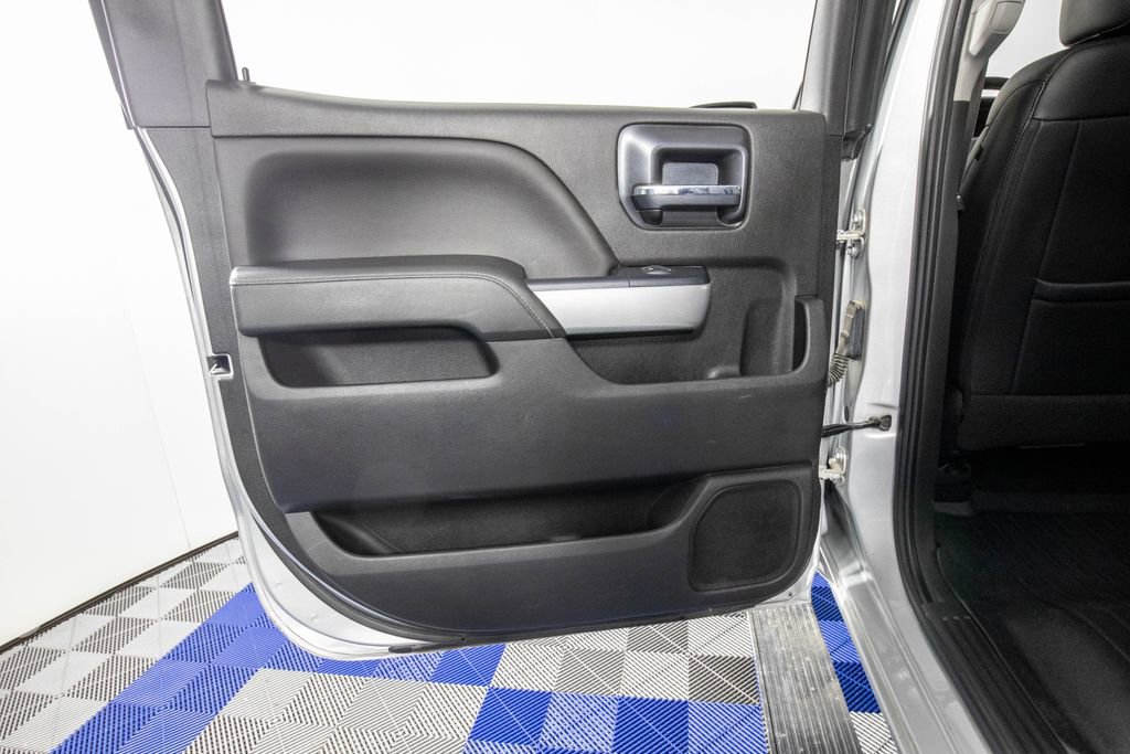 Used 2017 Chevrolet Silverado 1500 LTZ Z71 w/ Redline Edition image 12