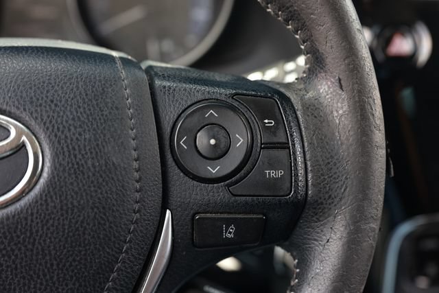 Used 2017 Toyota Corolla iM FWD image 30