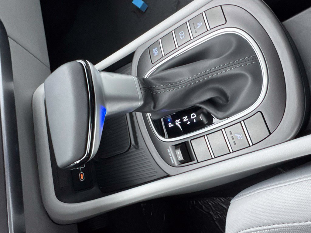 New 2027 Hyundai Kona SEL Sport FWD image 12