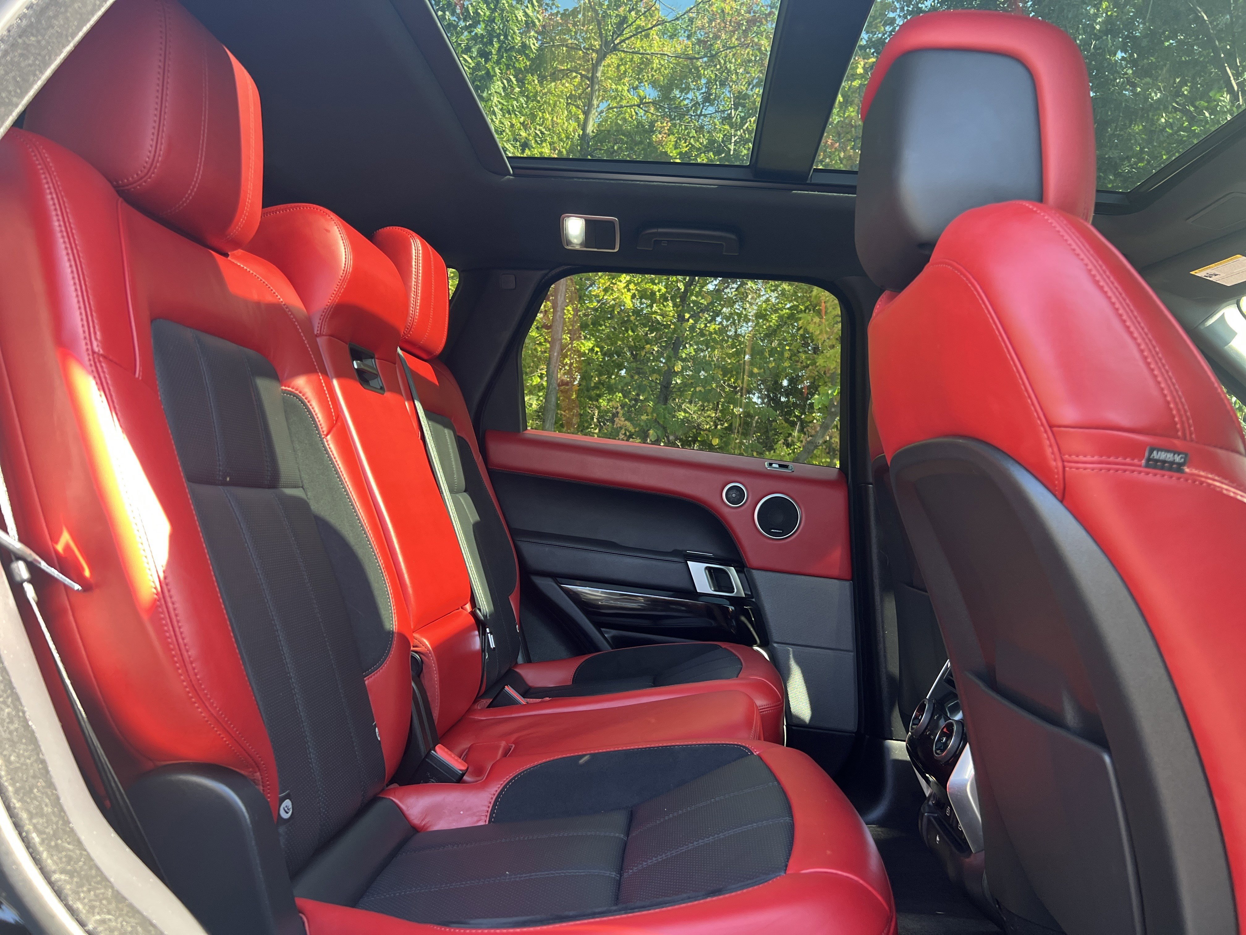 Certified 2022 Land Rover Range Rover Sport HST image 28