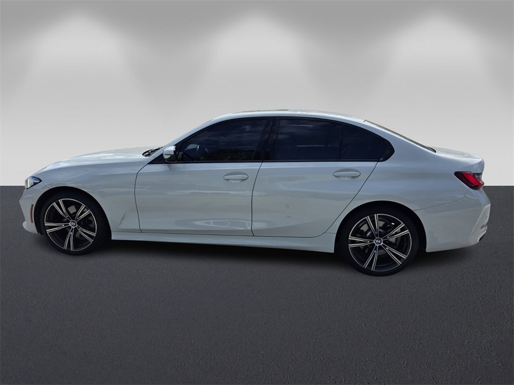 Certified 2023 BMW 330i Sedan w/ Premium Package image 7