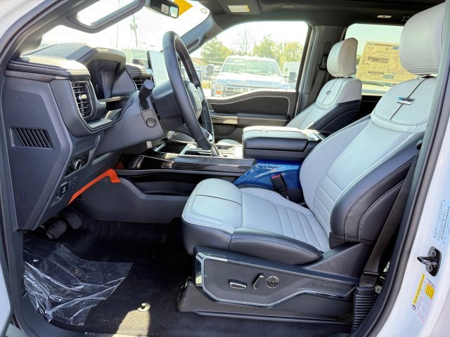 New 2025 Ford F150 Lightning Platinum AWD/4WD image 17
