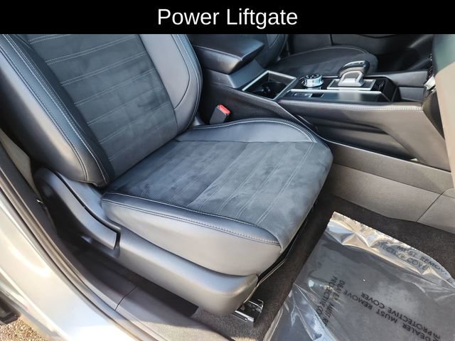 Used 2024 Mitsubishi Outlander SE image 24