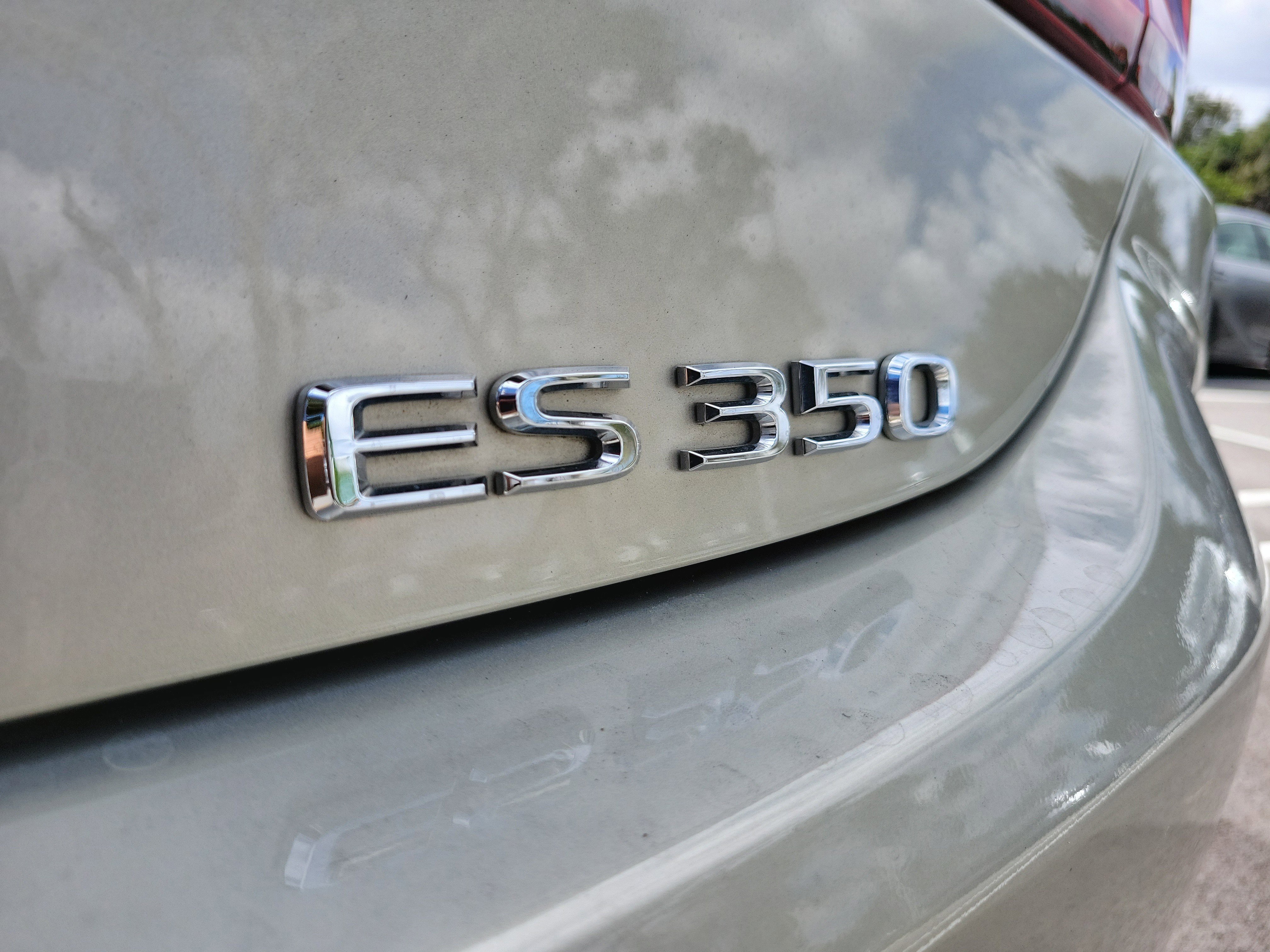 Certified 2023 Lexus ES 350 w/ Premium Package image 7