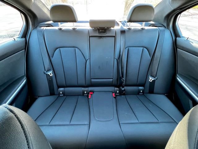 Used 2021 BMW 330i Sedan w/ Convenience Package RWD image 27