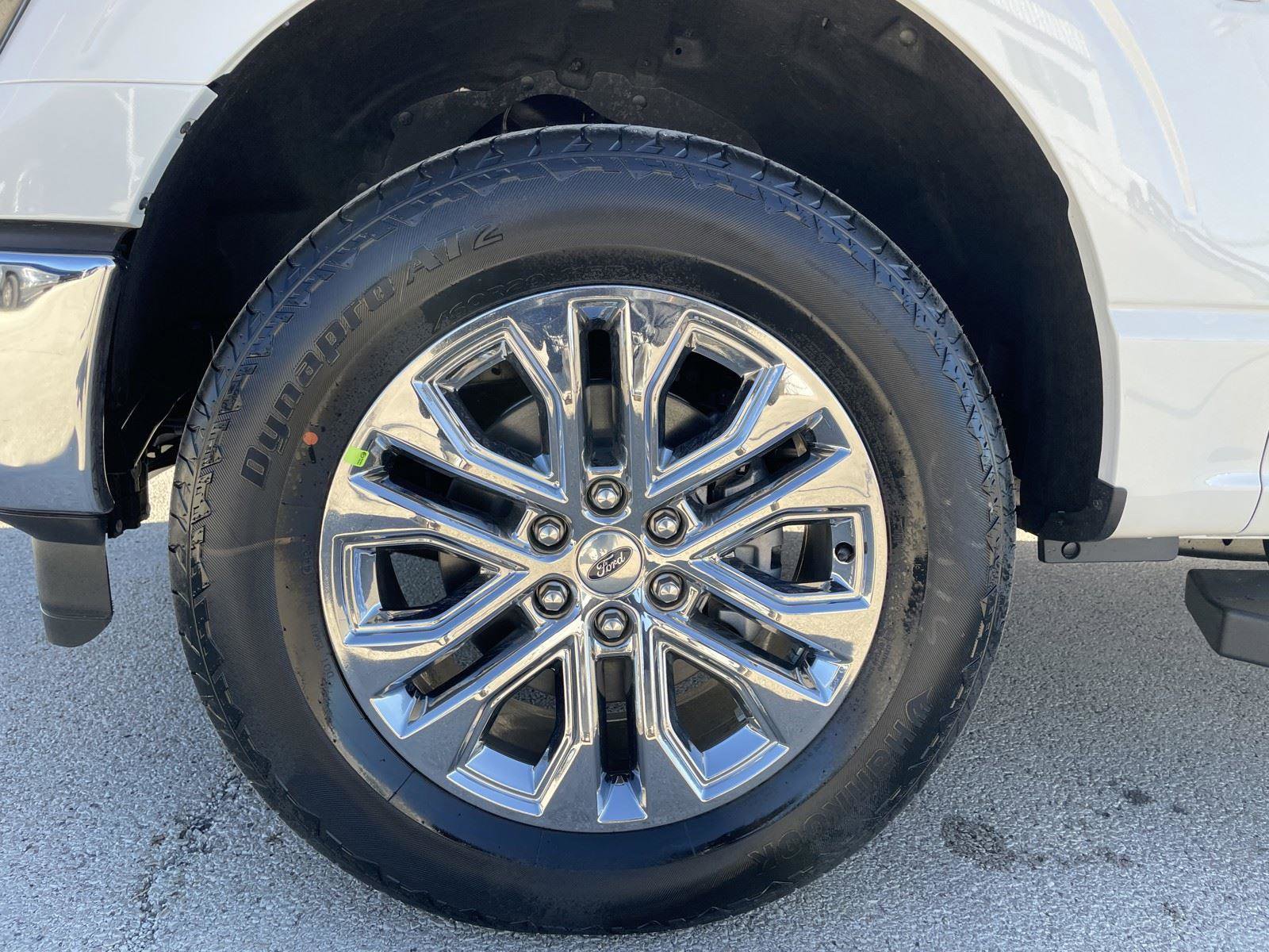 New 2025 Ford F150 Lariat w/ Equipment Group 502A High image 36