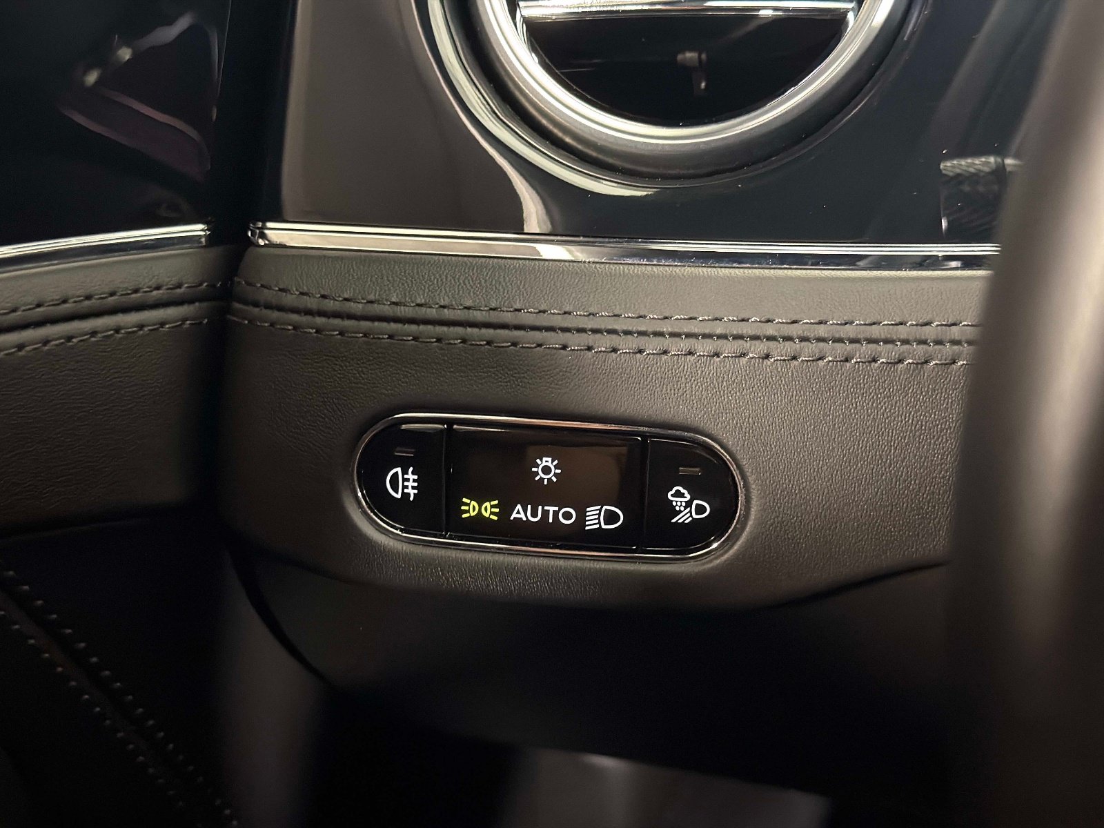 Used 2020 Bentley Continental GT AWD/4WD image 39