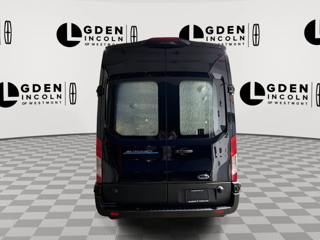 Used 2025 Ford E-Transit 148 High Roof RWD image 7