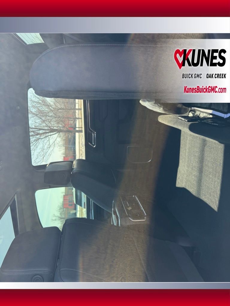 Used 2024 Chevrolet Silverado 2500 LTZ w/ LTZ Plus Package image 4