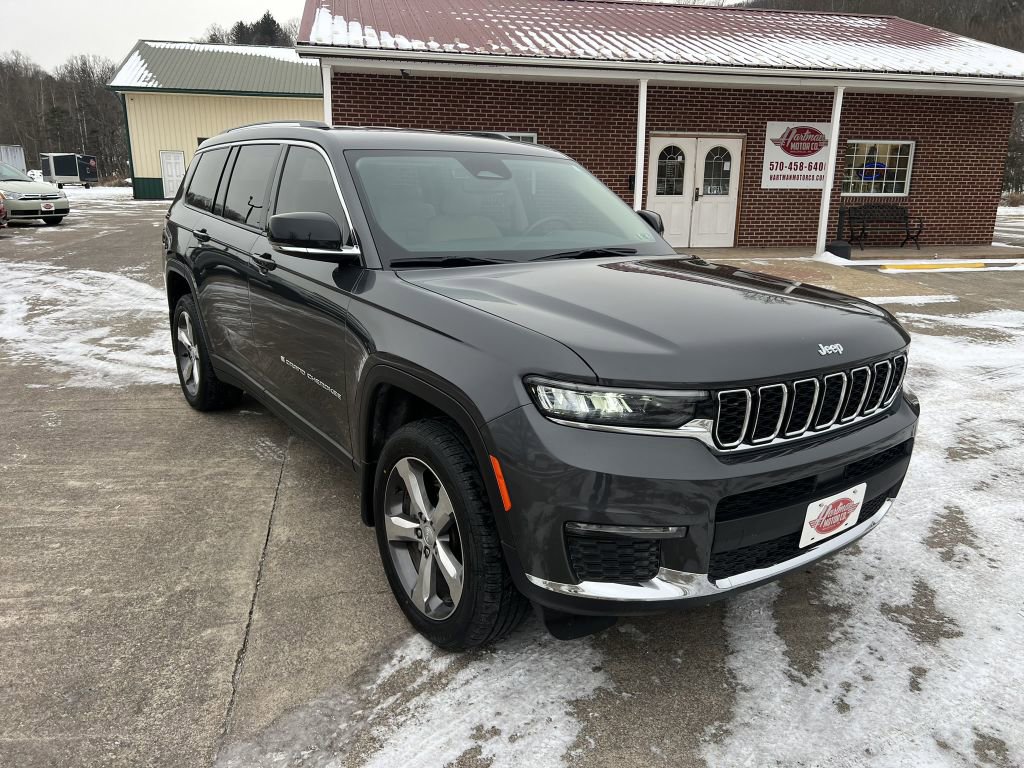 Used 2022 Jeep Grand Cherokee L Limited image 19