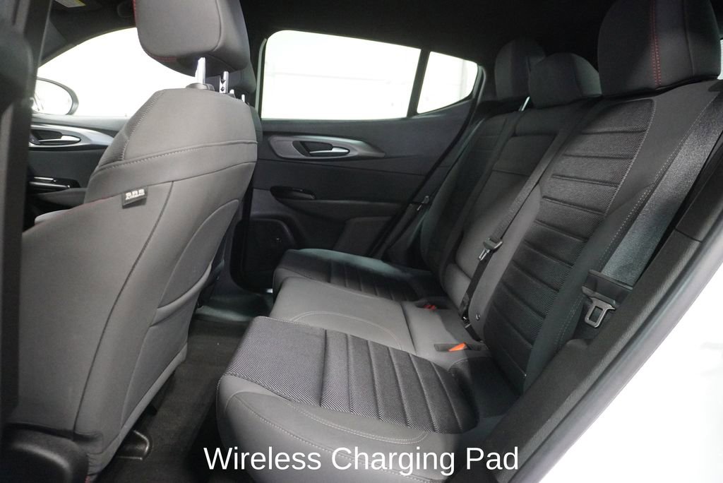 Used 2024 Dodge Hornet R/T image 7