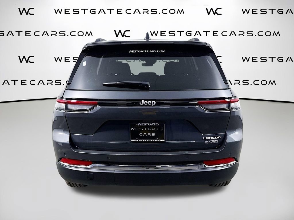 New 2025 Jeep Grand Cherokee Laredo image 7
