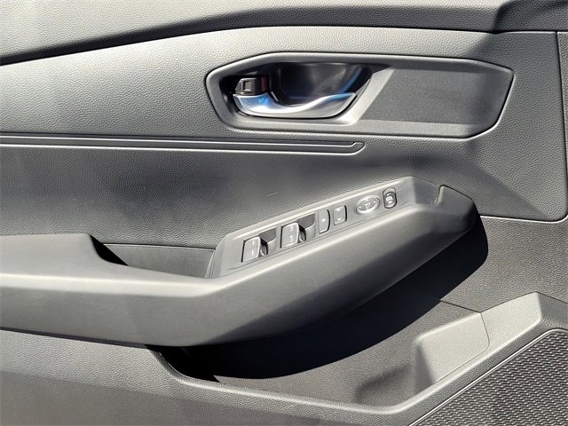 Used 2025 Honda Accord LX image 15