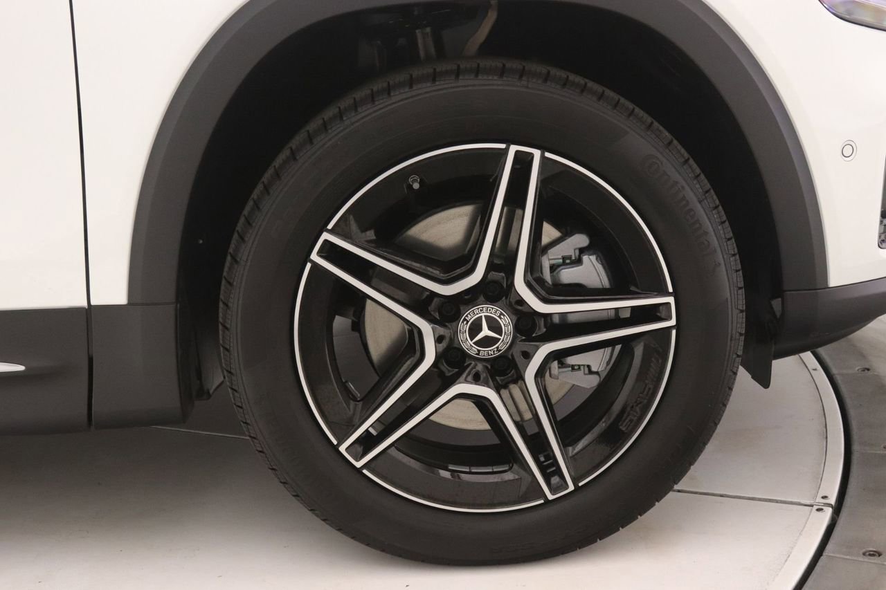 New 2026 Mercedes-Benz GLB 250 image 14