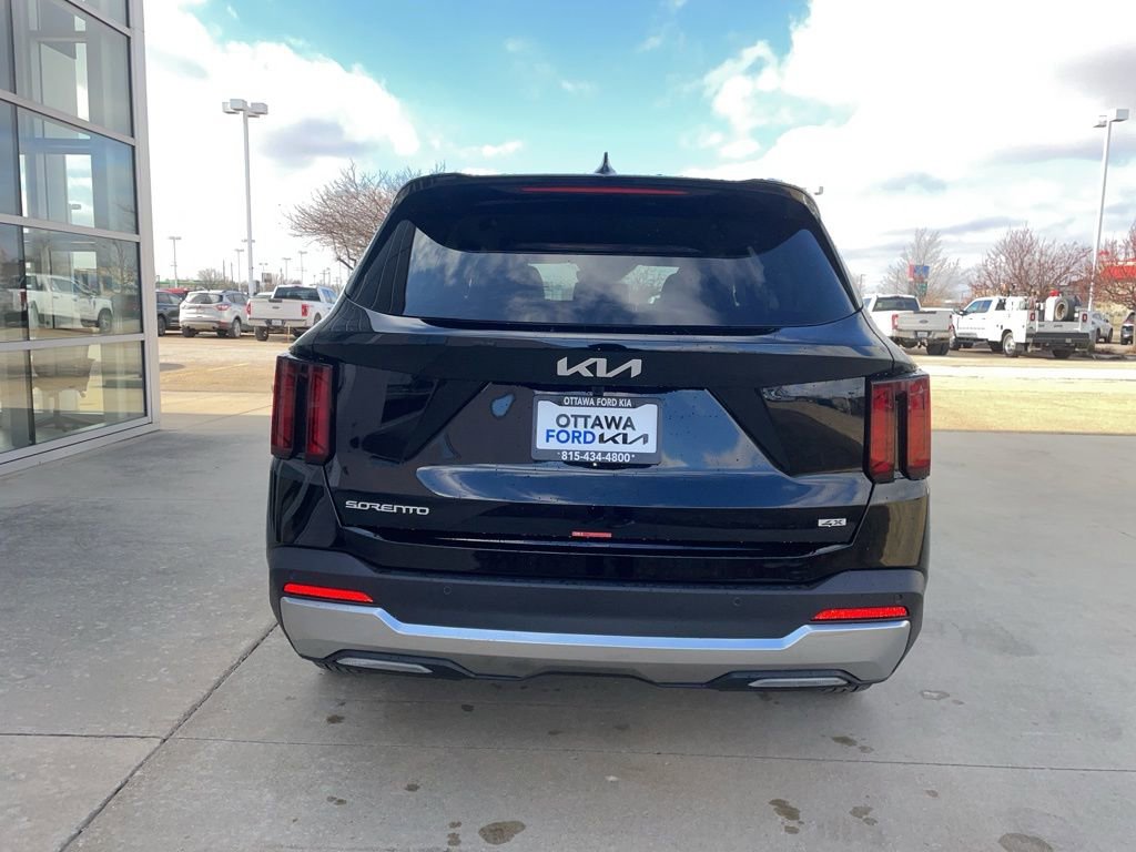New 2026 Kia Sorento S image 6