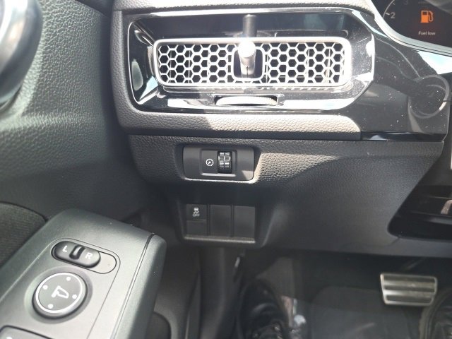 Used 2025 Honda Civic Sport image 17