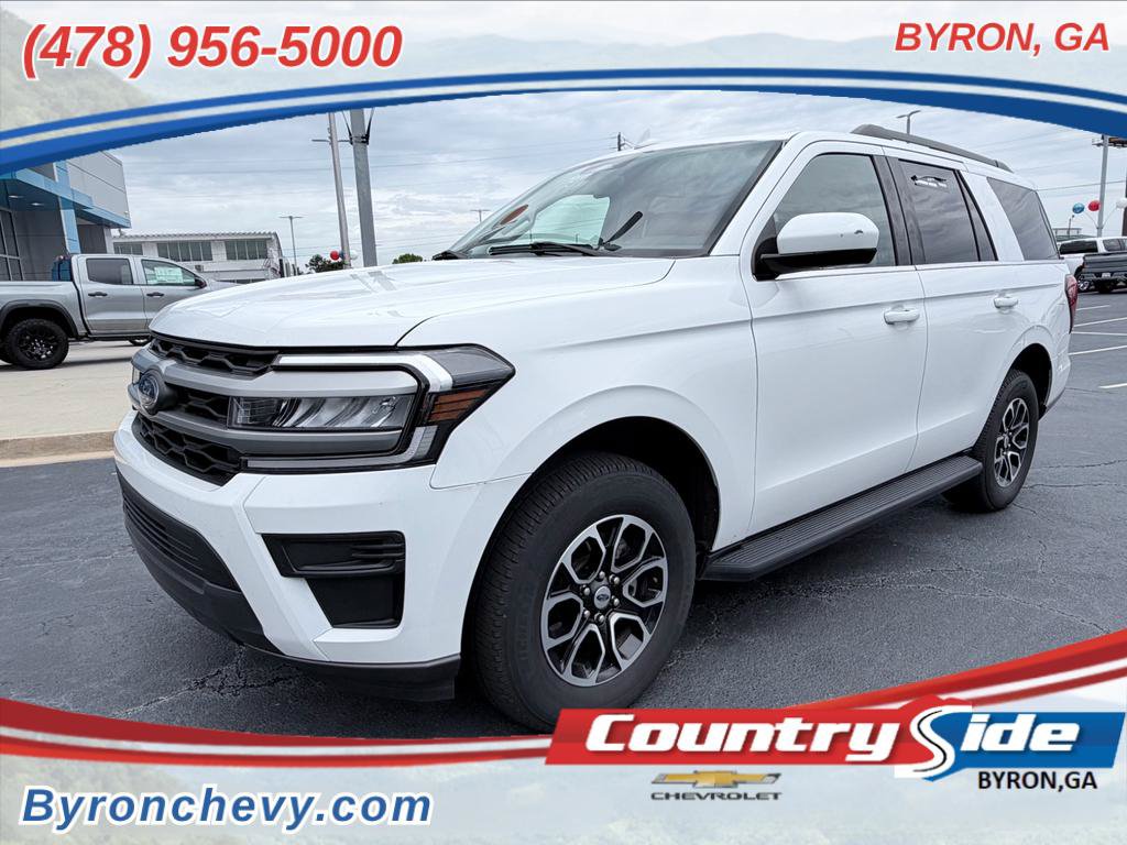 Used 2024 Ford Expedition XLT AWD/4WD image 1
