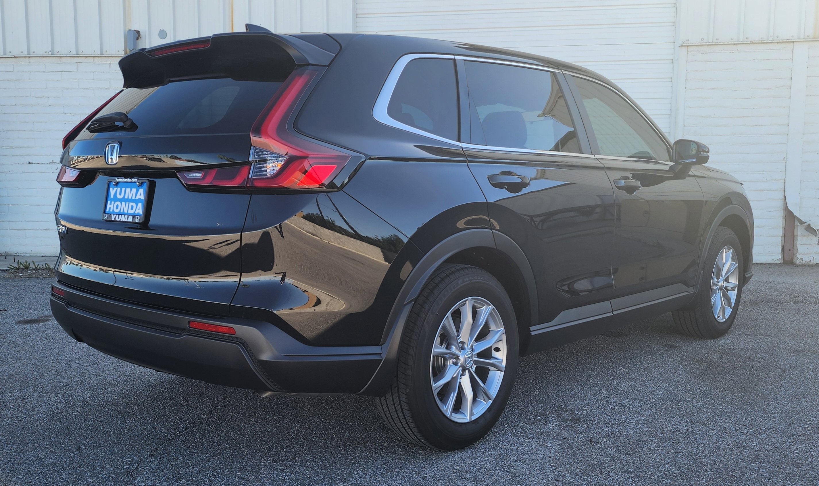 Used 2025 Honda CR-V EX image 5