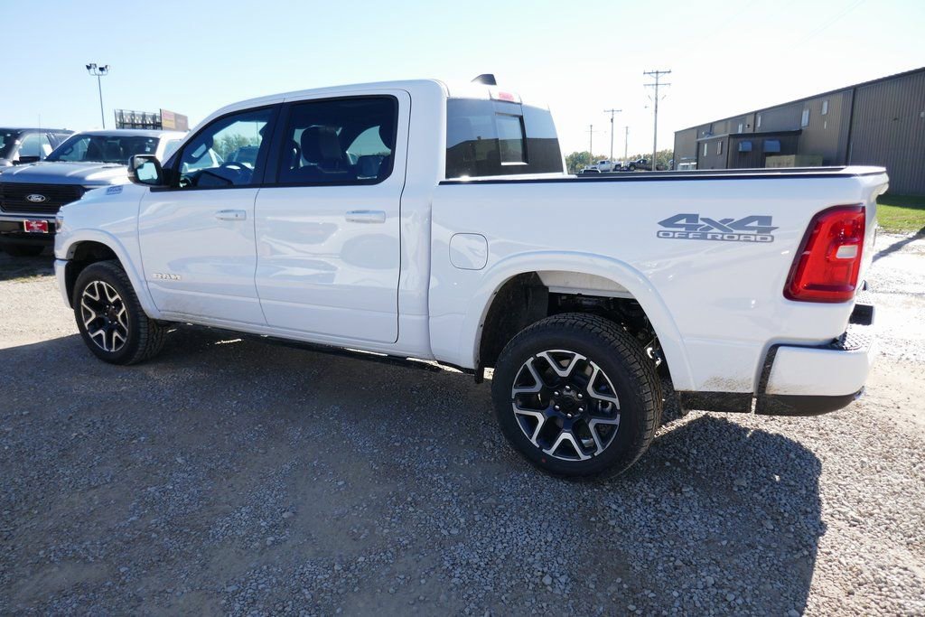 New 2026 RAM 1500 Laramie w/ Laramie Southwest Edition AWD/4WD image 6