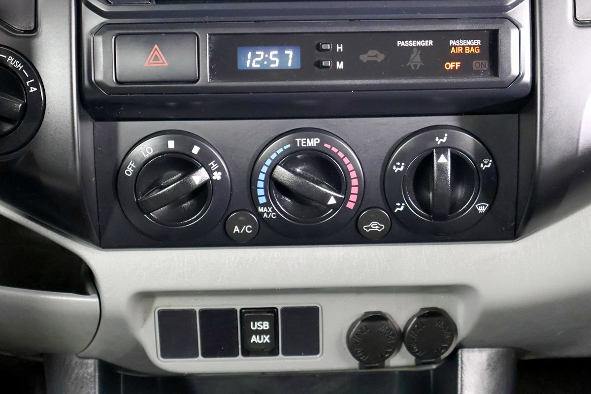 Used 2014 Toyota Tacoma 4x4 Double Cab w/ Convenience Package image 27