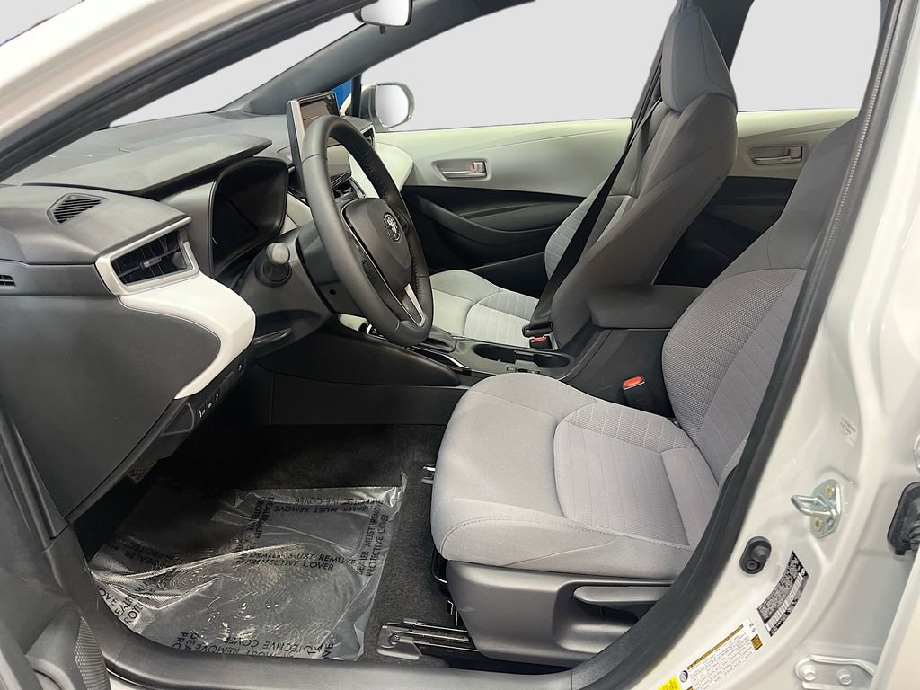 Used 2026 Toyota Corolla SE w/ SE Premium Package image 20