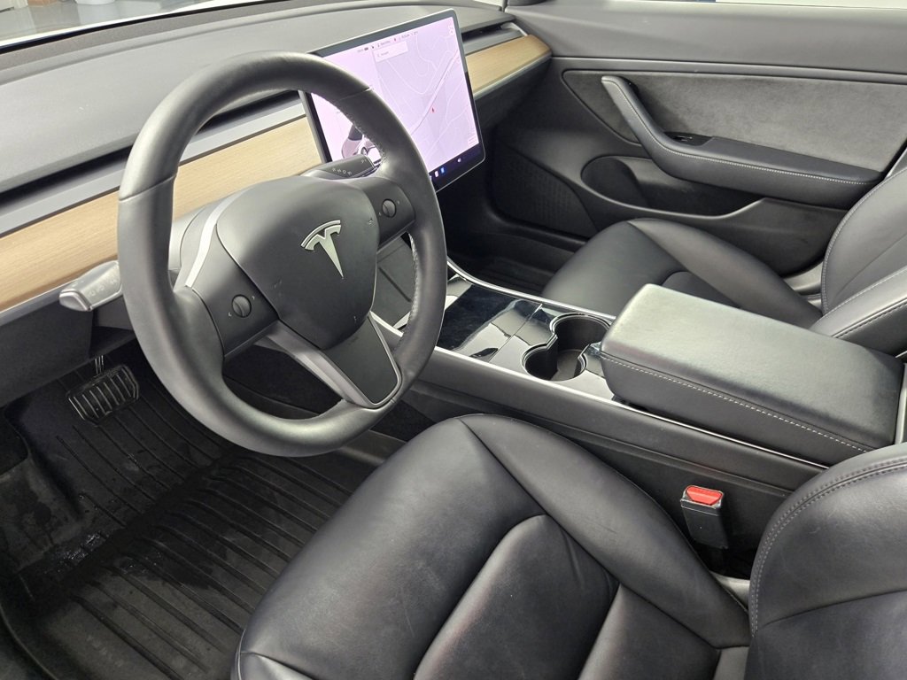 Used 2020 Tesla Model 3 Long Range image 9