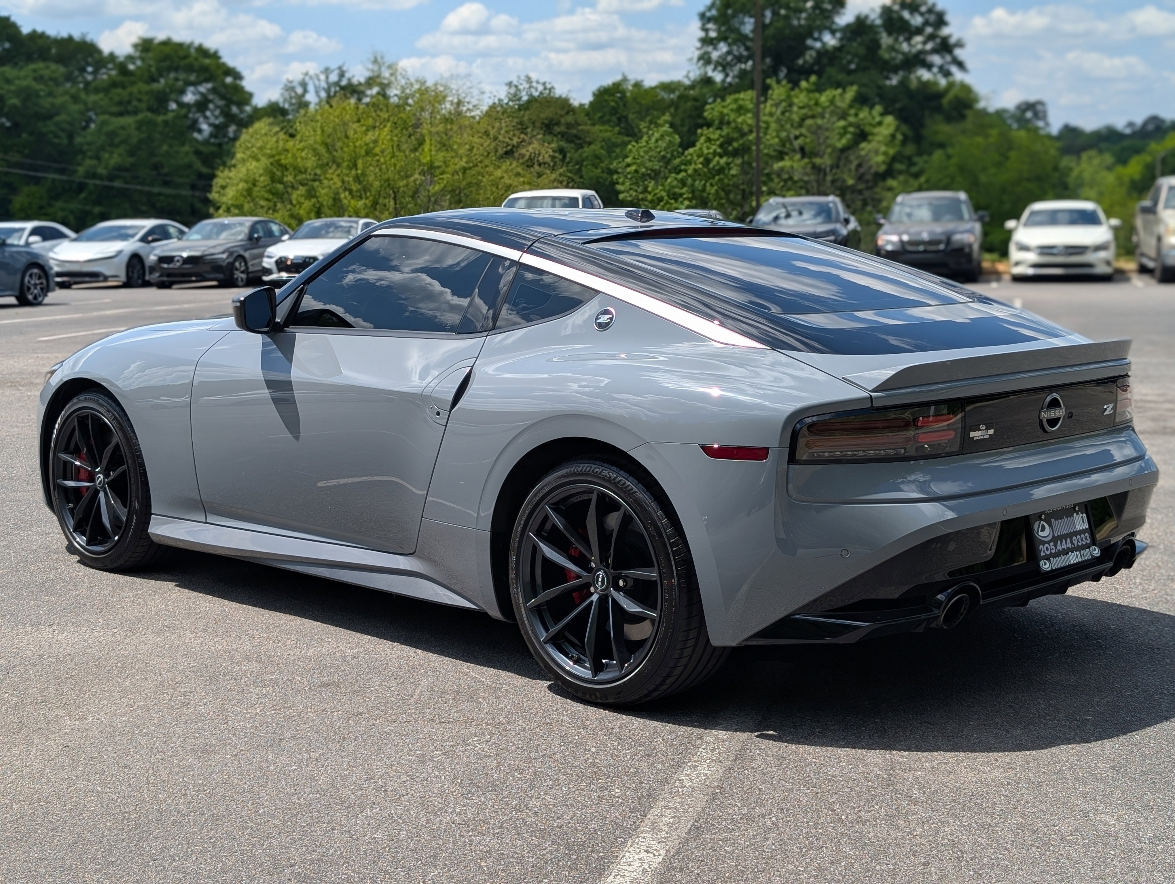 Used 2024 Nissan Z Performance w/ Floor Mat Package RWD image 9