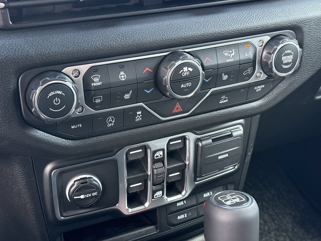 New 2026 Jeep Gladiator Sport AWD/4WD image 21