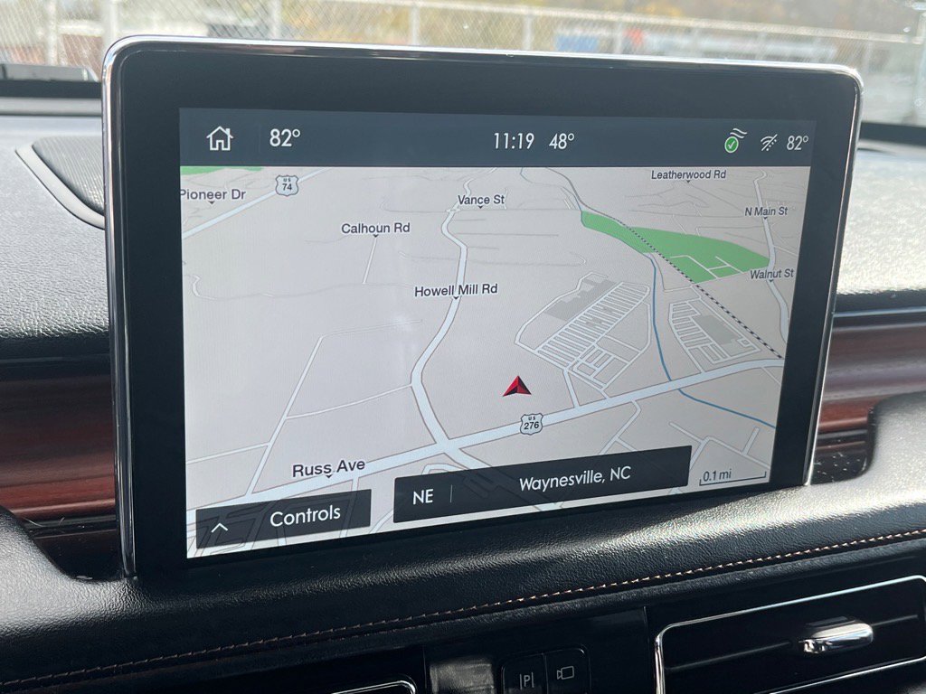 Used 2022 Lincoln Aviator Reserve w/ Equipment Group 201A image 11