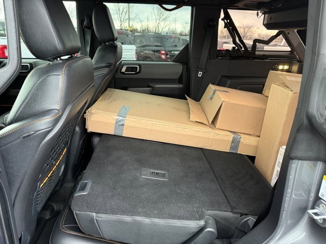 Used 2021 Ford Bronco Badlands w/ Sasquatch Package image 16
